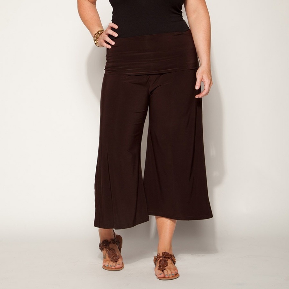 GAUCHO PANTS IN BROWN